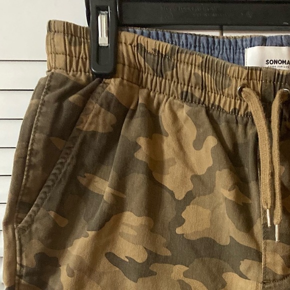 EUC Sonoma Shorts, 100% Cotton, Denim, Camo, Sz 33,33X9, Elastic waist, neutral‌ - Picture 6 of 12